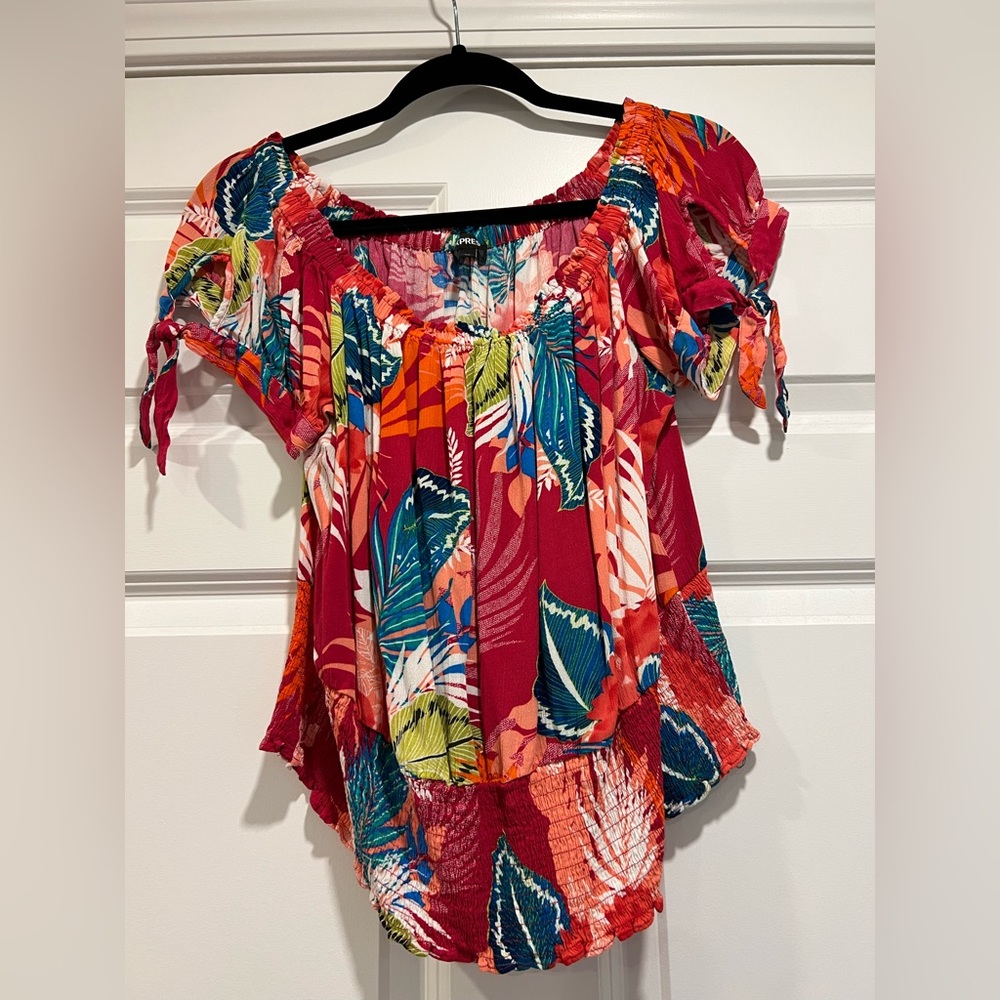Express Top. Size Xl. Multi Color. - image 1